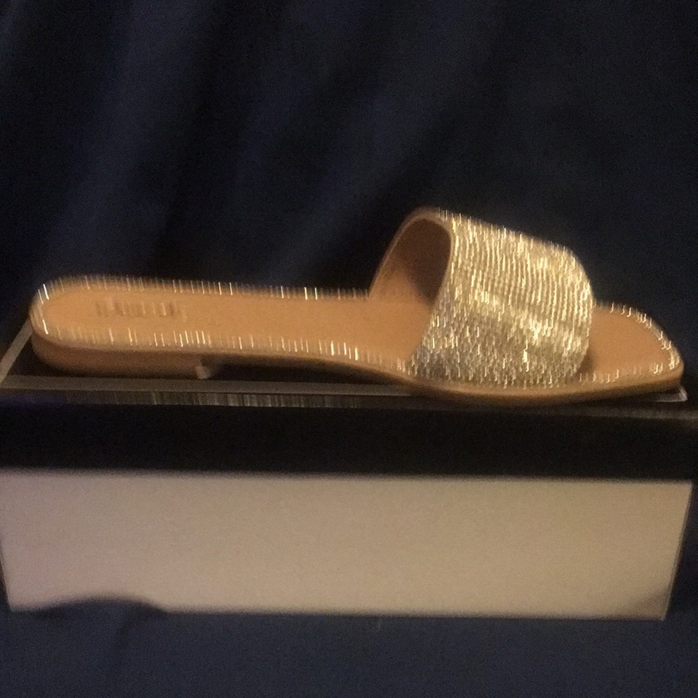Square Toe Nude Rhinestone Slide. - Picture 5 of 6
